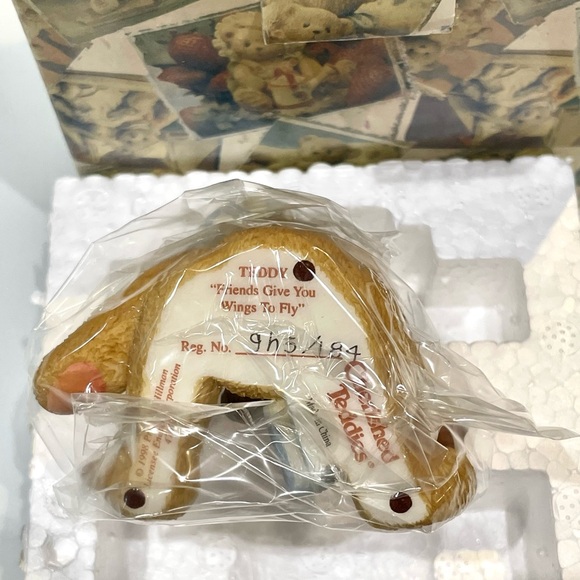 *NEW* Cherished Teddies #476757 "Friends Give You Wings To Fly" Teddy - Picture 5 of 7
